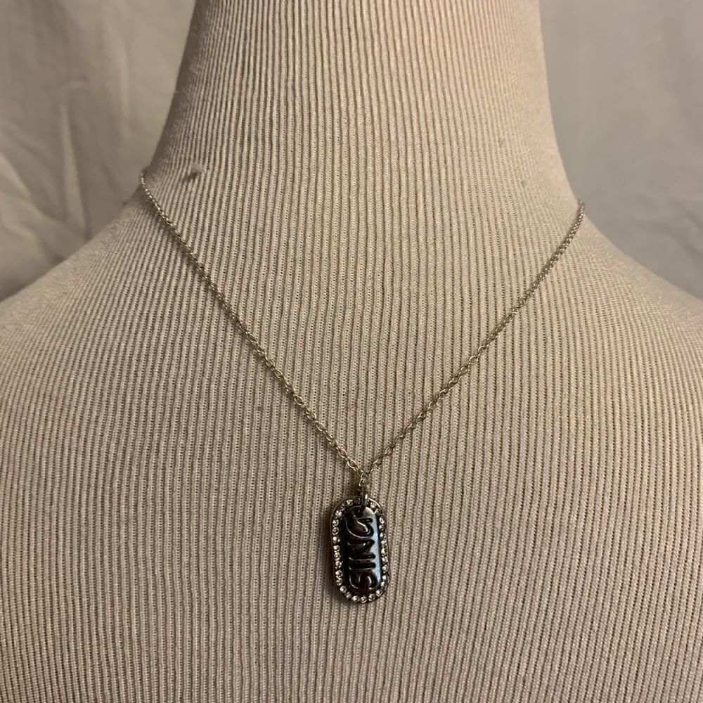 Silver Sing Pendant Necklace
